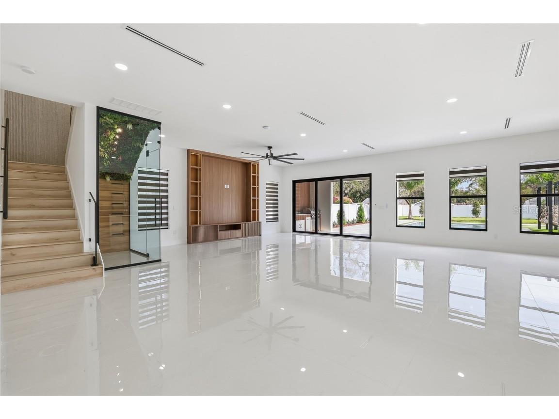 6907 N Boulevard Tampa FL 33604 TB8456399 image27