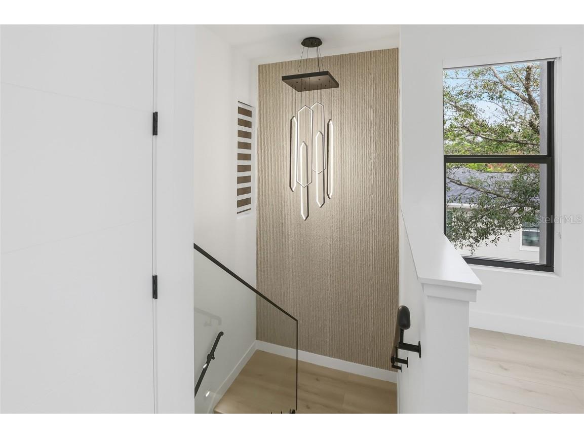 6907 N Boulevard Tampa FL 33604 TB8456399 image37