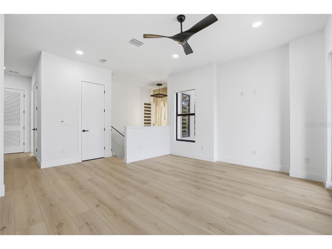 6907 N Boulevard Tampa FL 33604 TB8456399 image44