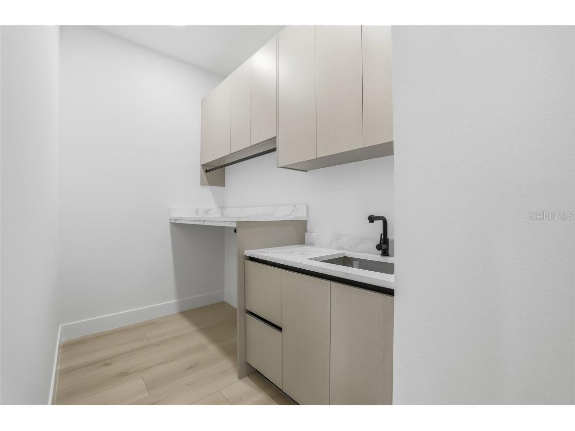 6907 N Boulevard Tampa FL 33604 TB8456399 image51