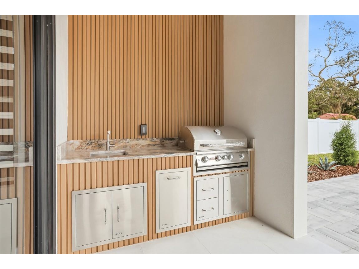 6907 N Boulevard Tampa FL 33604 TB8456399 image74