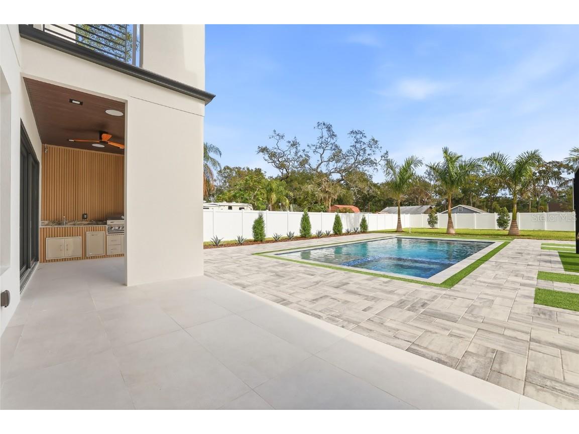 6907 N Boulevard Tampa FL 33604 TB8456399 image75