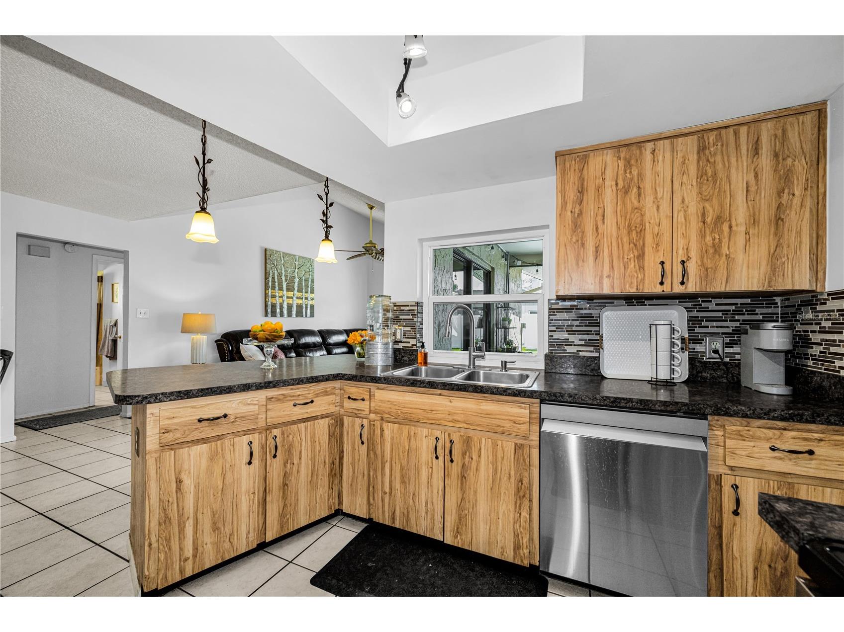 6907 Oldgate Circle New Port Richey FL 34655 TB8513752 image12