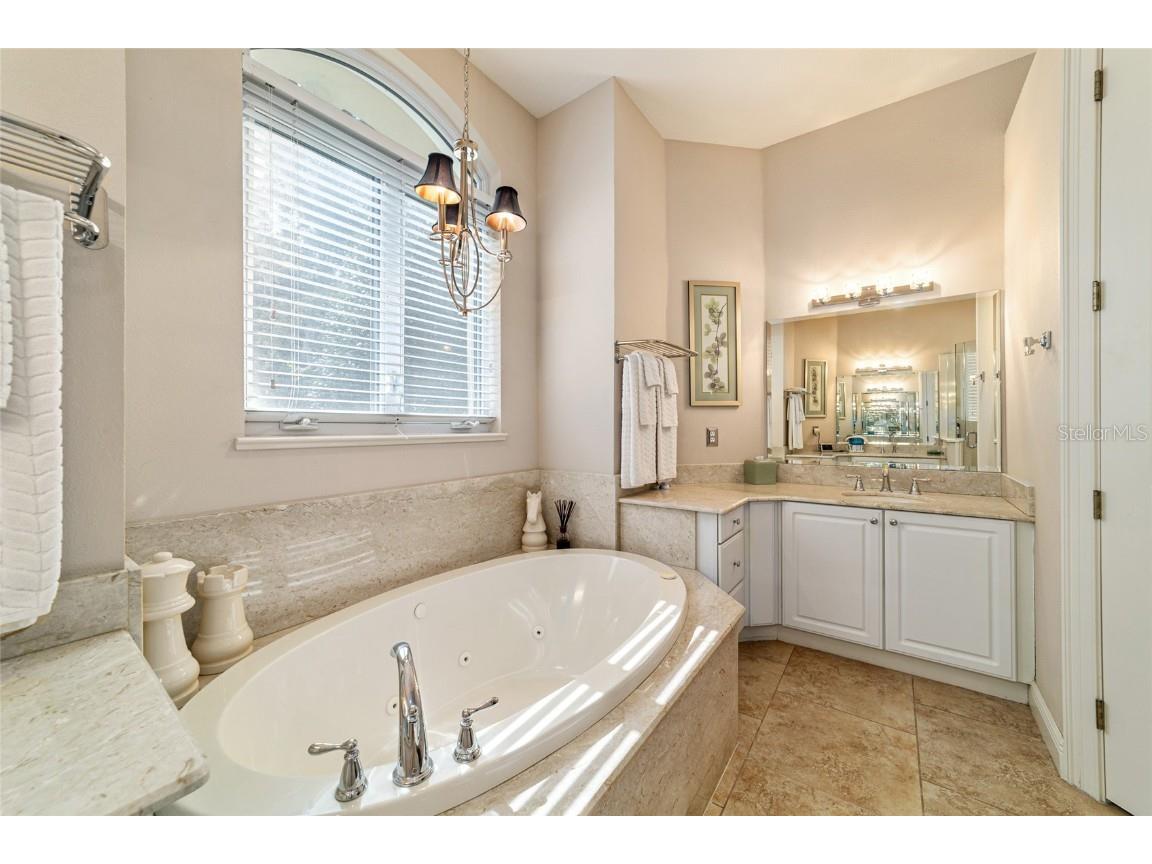 6907 SE 12th Circle Ocala FL 34480 OM713811 image28