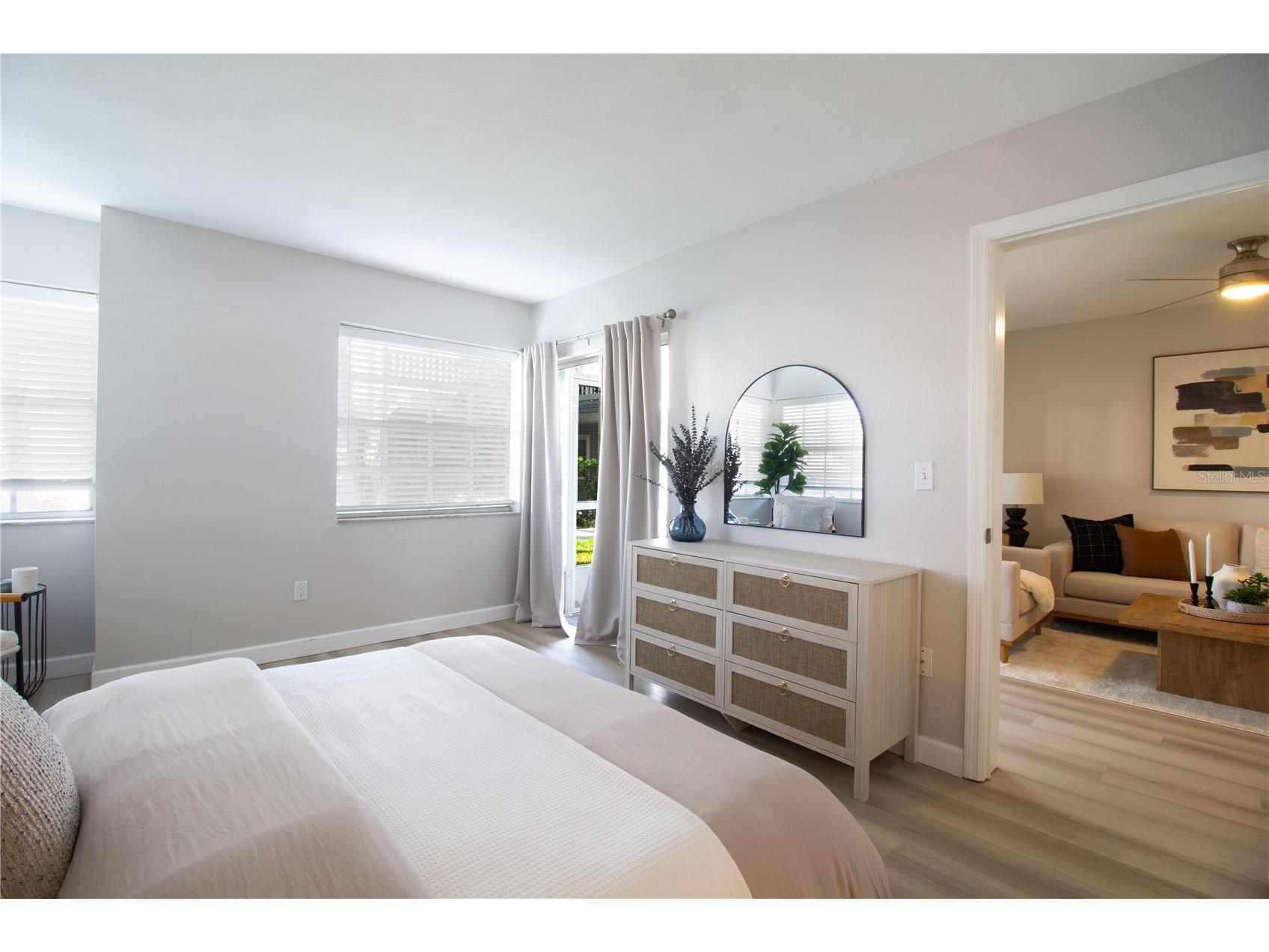 6907 Stones Throw Circle N #2101 Saint Petersburg FL 33710 TB8489432 image12