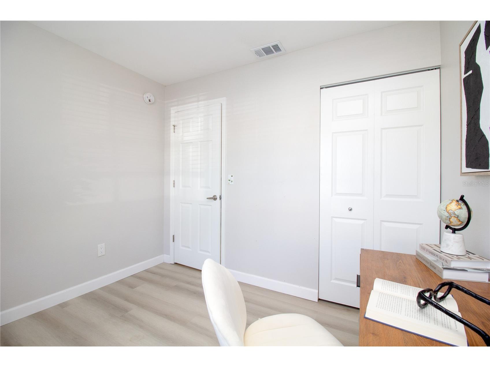6907 Stones Throw Circle N #2101 Saint Petersburg FL 33710 TB8489432 image18