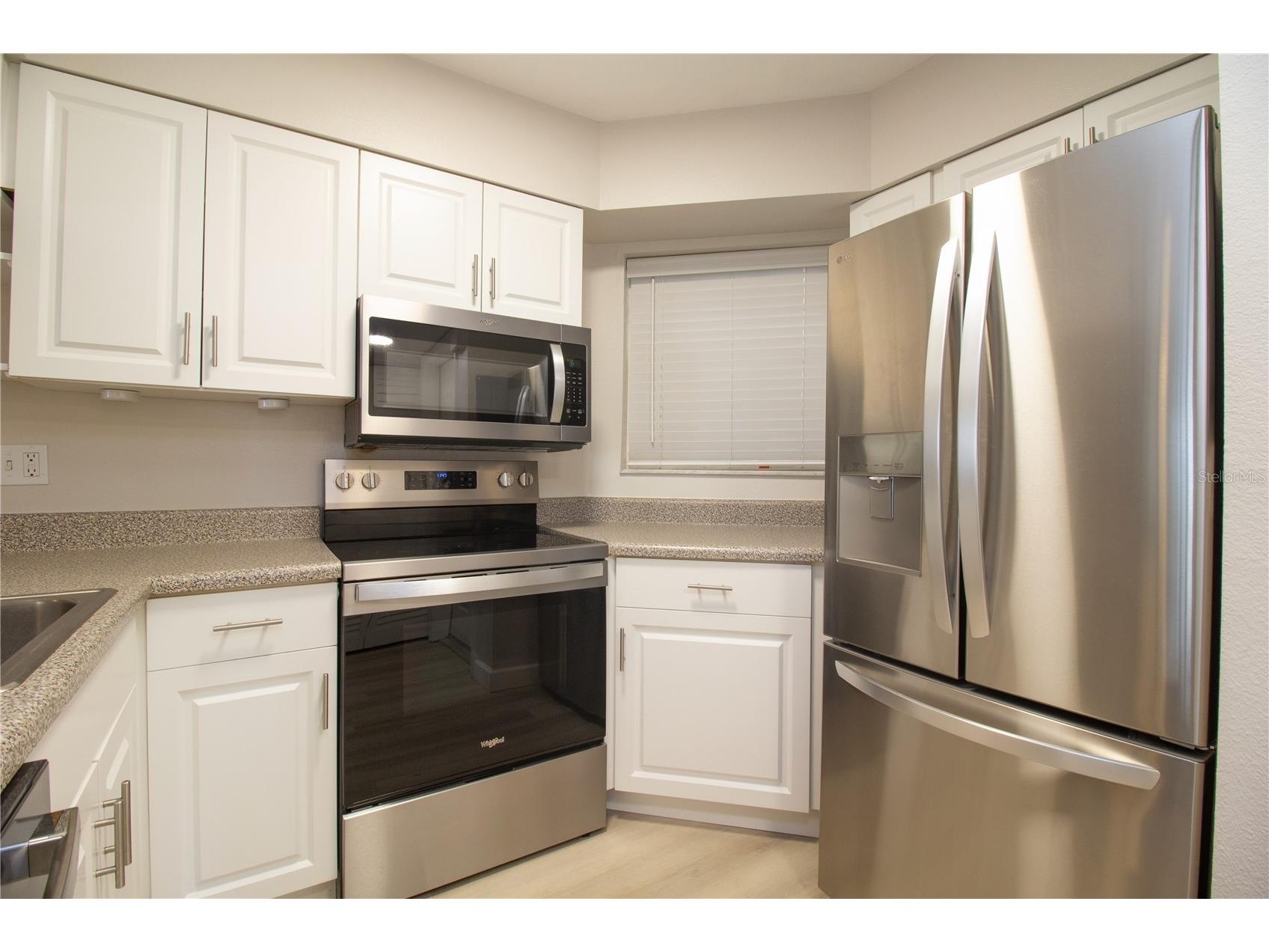6907 Stones Throw Circle N #2101 Saint Petersburg FL 33710 TB8489432 image5