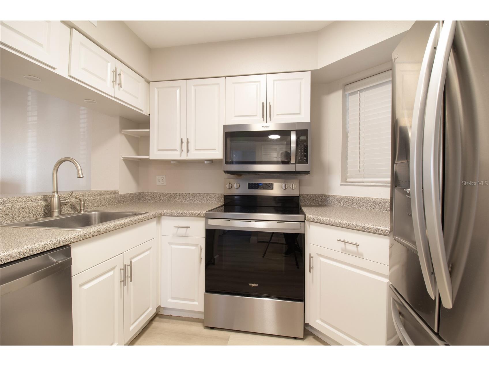 6907 Stones Throw Circle N #2101 Saint Petersburg FL 33710 TB8489432 image7
