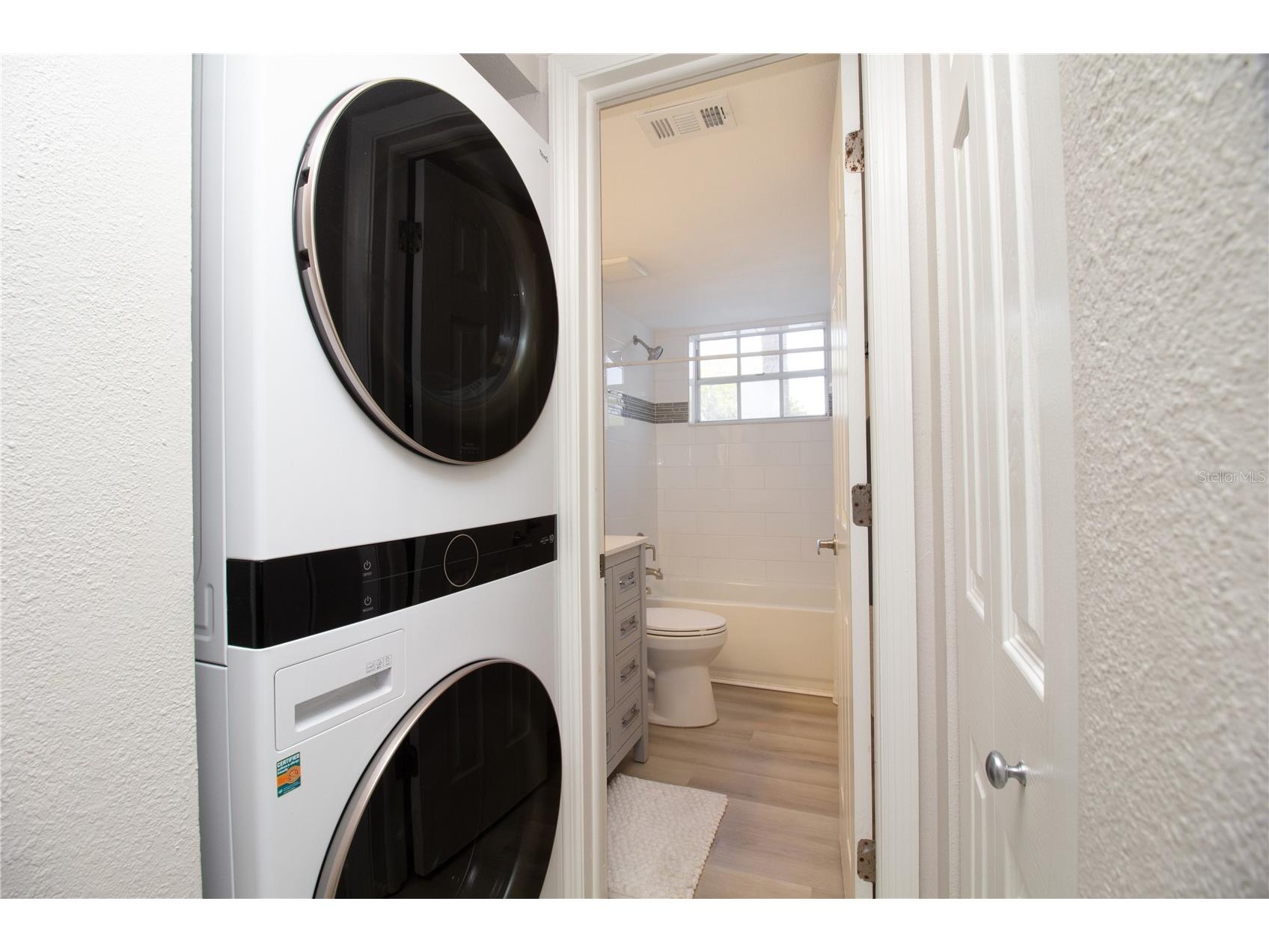 6907 Stones Throw Circle N #2101 Saint Petersburg FL 33710 TB8489432 image8