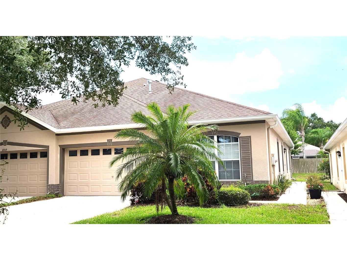 6907 Surrey Oak Drive Apollo Beach FL 33572 T3450989 image1