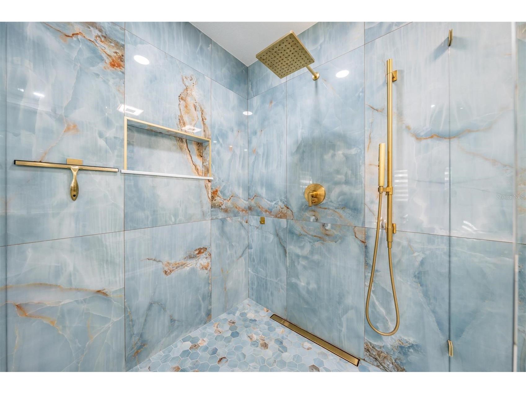 6907 W Creek Drive Tampa FL 33615 TB8457045 image22