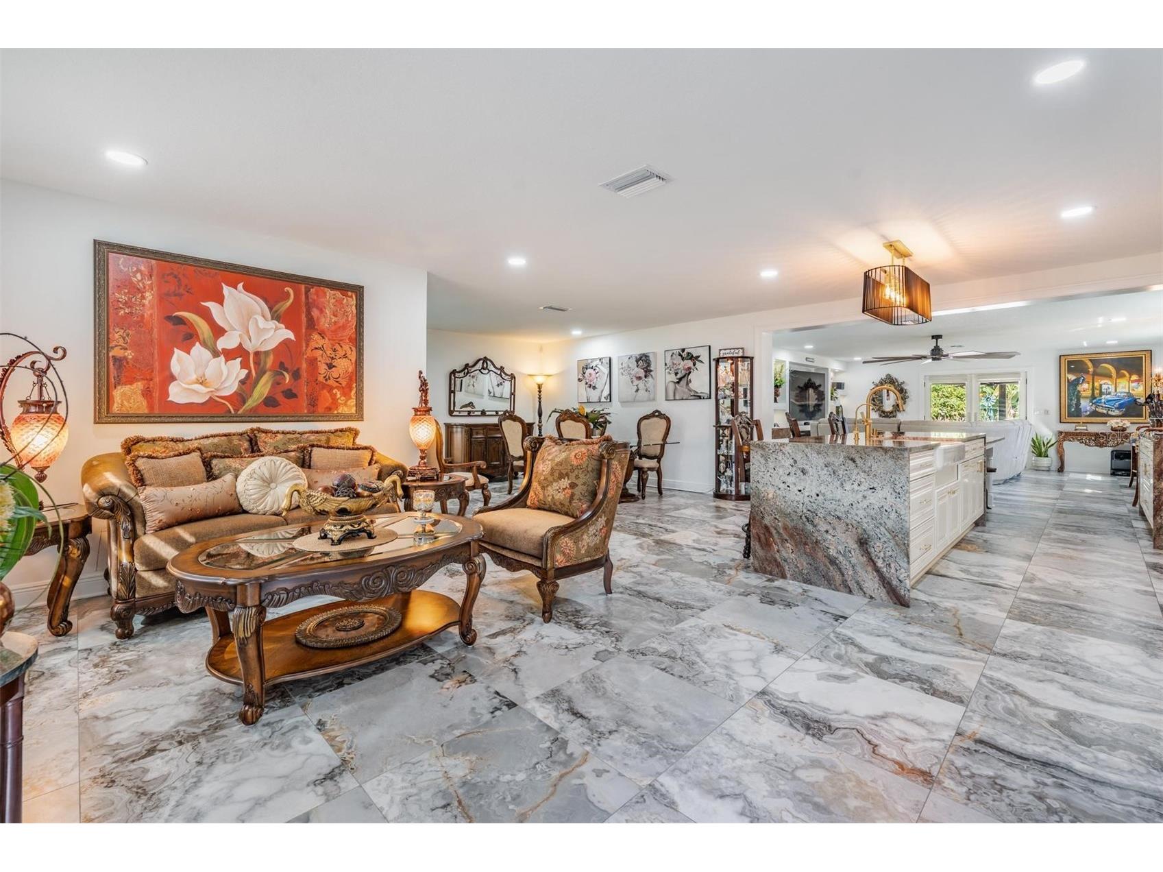 6907 W Creek Drive Tampa FL 33615 TB8457045 image4