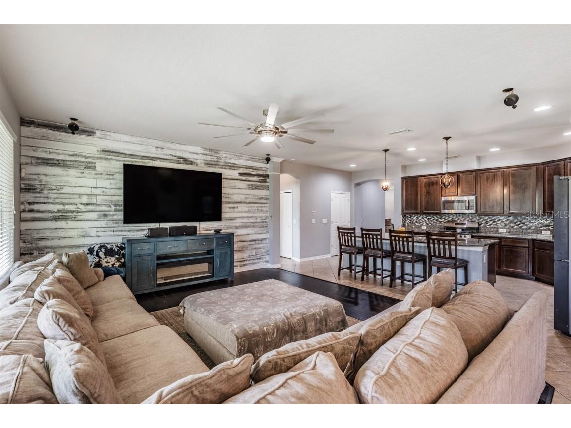 6908 Covington Stone Avenue Apollo Beach FL 33572 TB8442527 image17