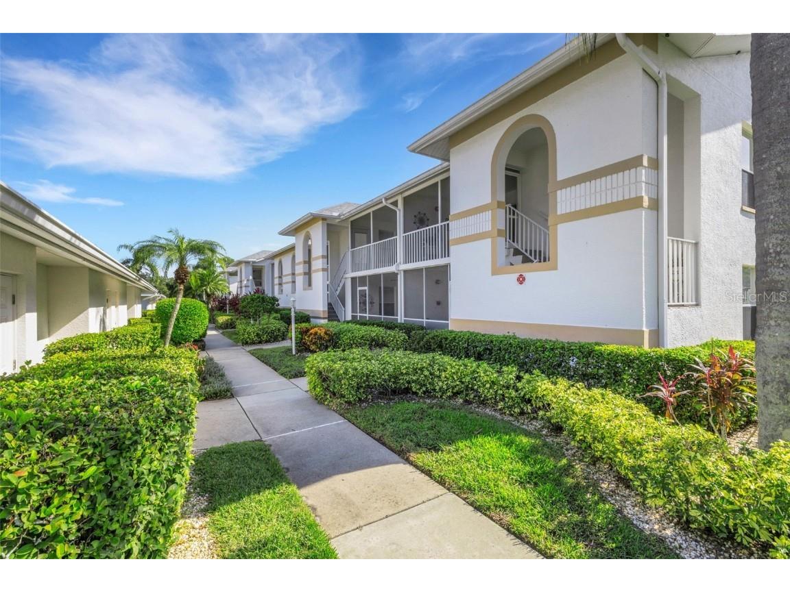 6908 Drewrys Bluff #712 Bradenton FL 34203 A4672027 image1