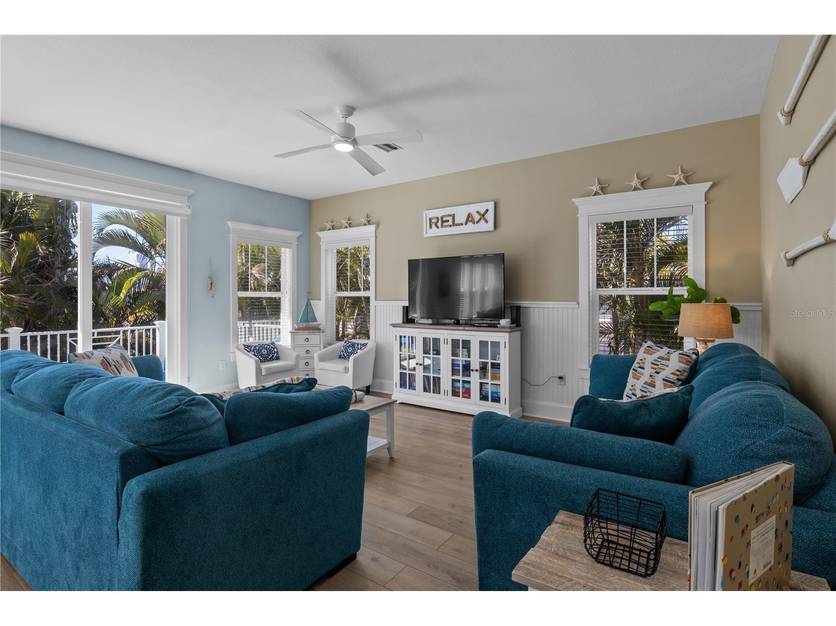 6908 Holmes Boulevard Holmes Beach FL 34217 A4679284 image2