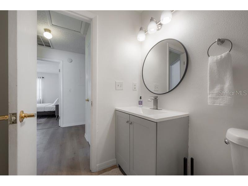 6908 S Macdill Avenue #B Tampa FL 33611 TB8462303 image22