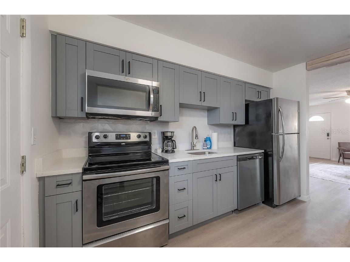 6908 S Macdill Avenue #B Tampa FL 33611 TB8462303 image9