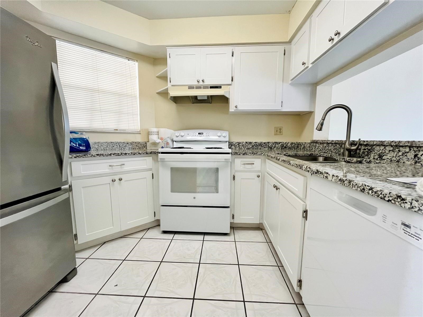 6908 Stones Throw Circle N #10208 Saint Petersburg FL 33710 TB8512809 image5