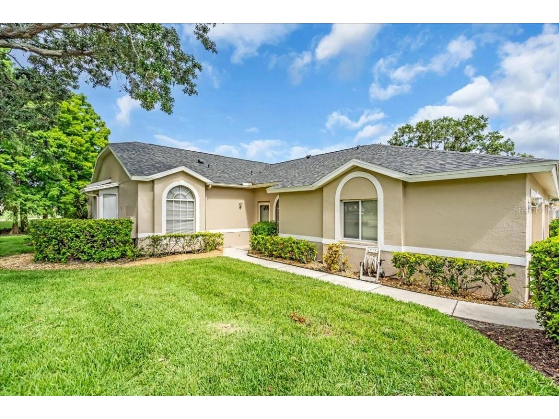 6908 Stoneywalk Court Bradenton FL 34203 A4655637 image1