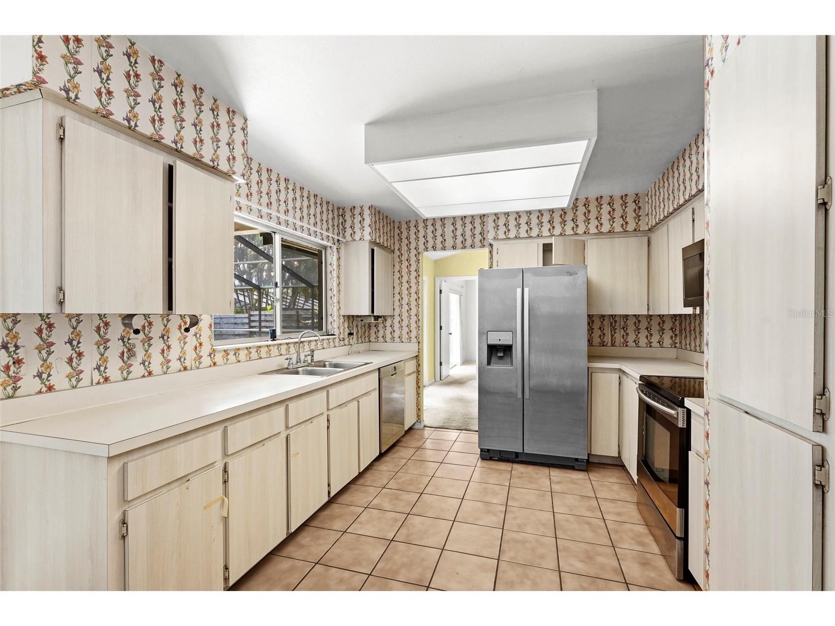 6909 9th Court E Sarasota FL 34243 A4693857 image12