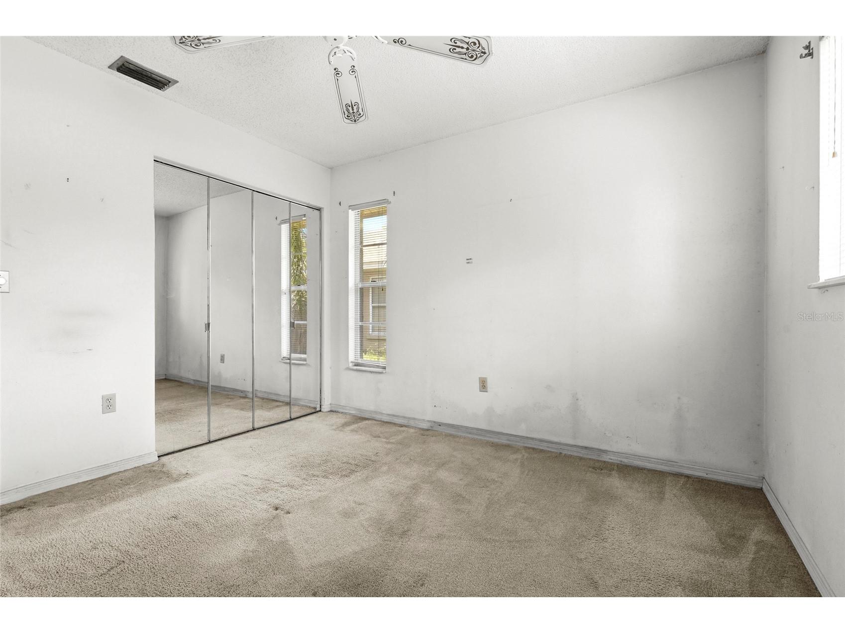 6909 9th Court E Sarasota FL 34243 A4693857 image35