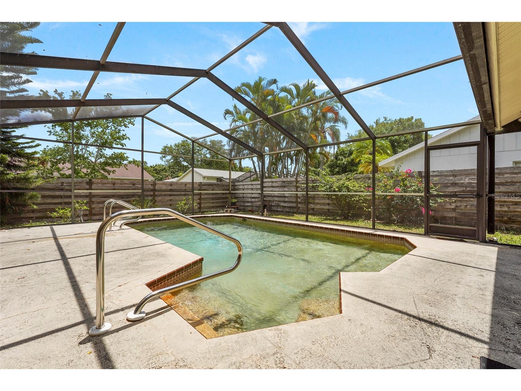 6909 9th Court E Sarasota FL 34243 A4693857 image40