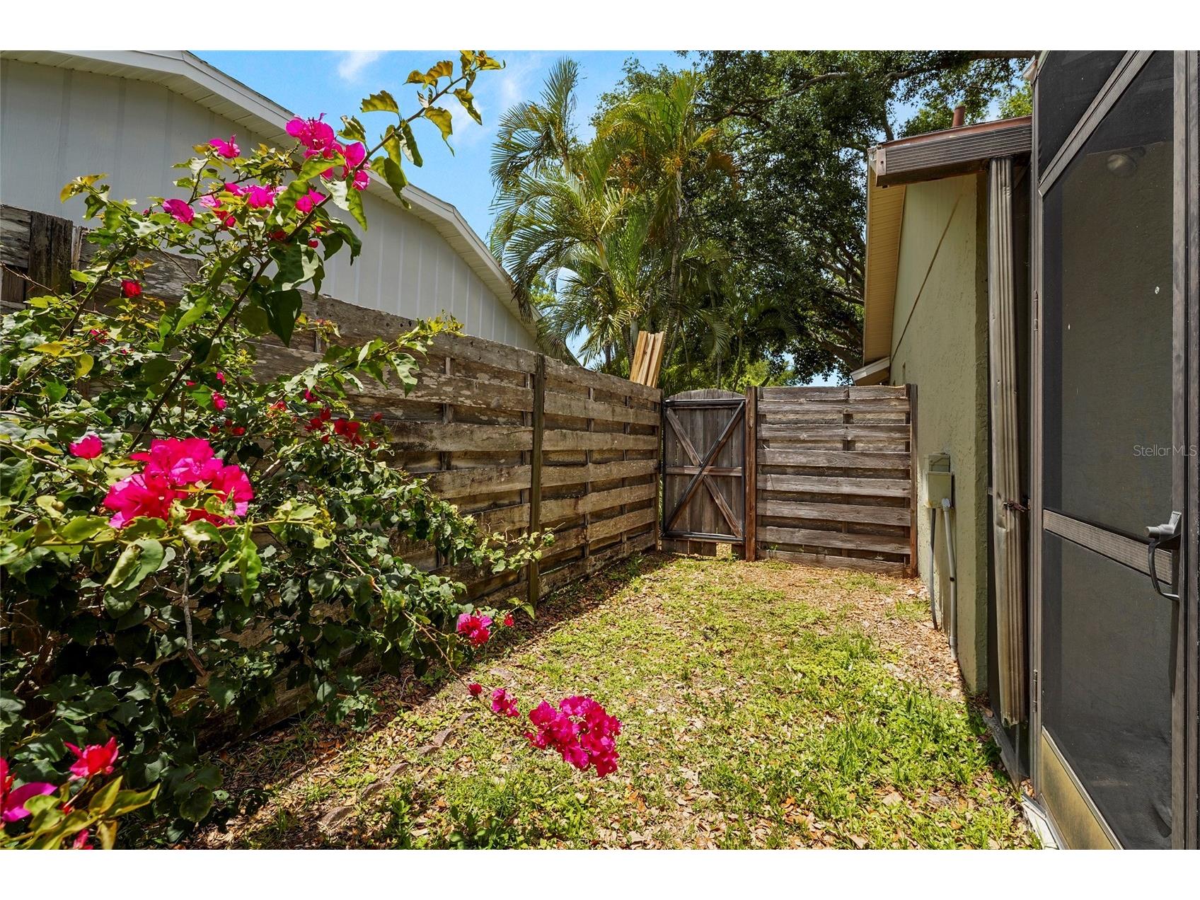 6909 9th Court E Sarasota FL 34243 A4693857 image45
