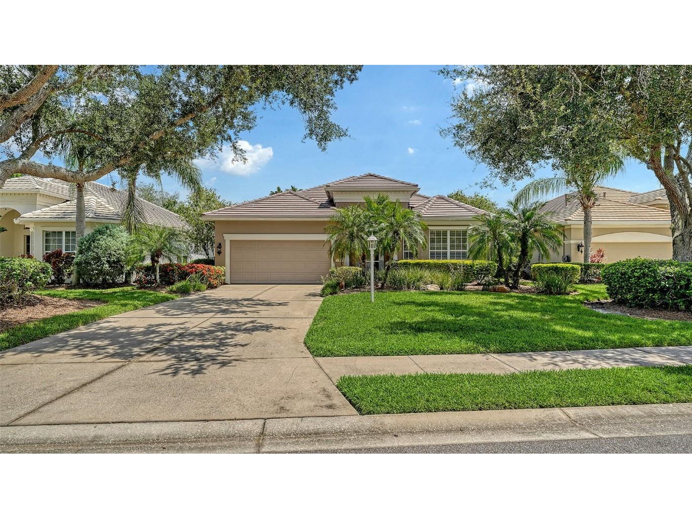 6909 Lennox Place Bradenton FL 34201 A4662546 image1