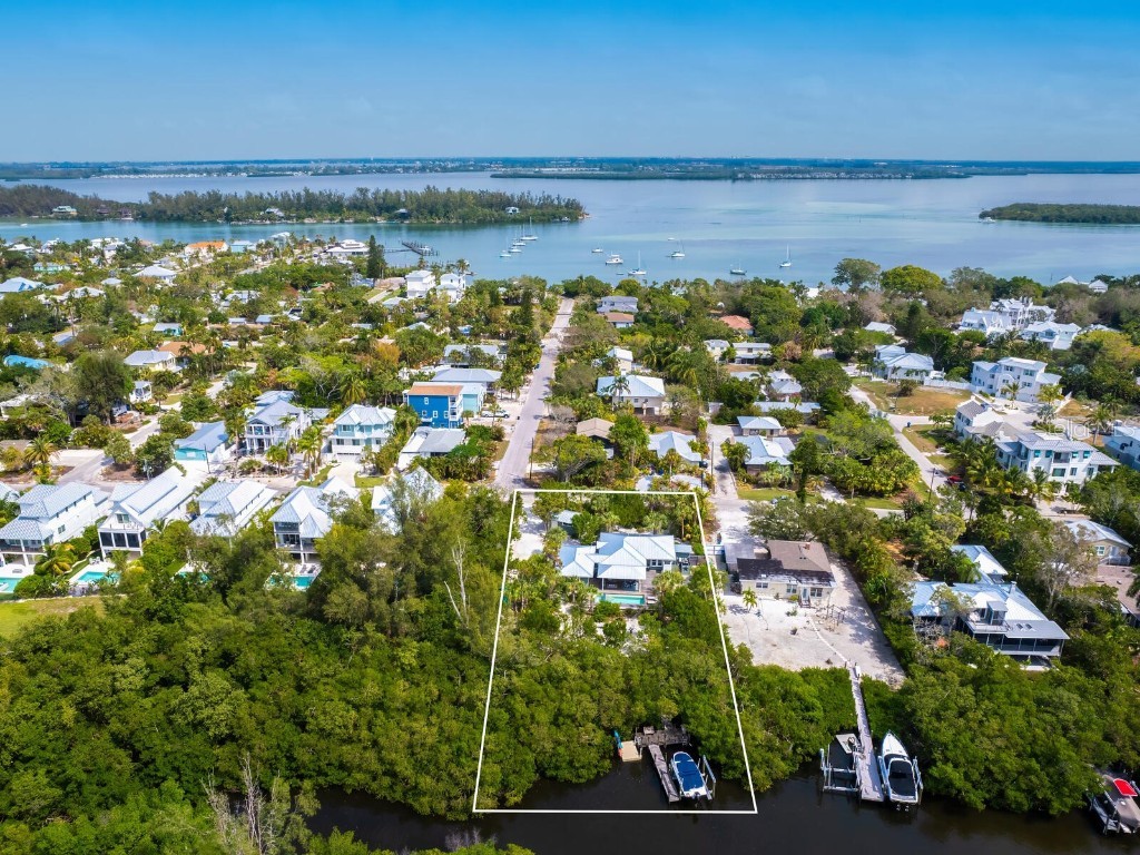 6909 Longboat Drive S Longboat Key FL 34228 A4585479 image1