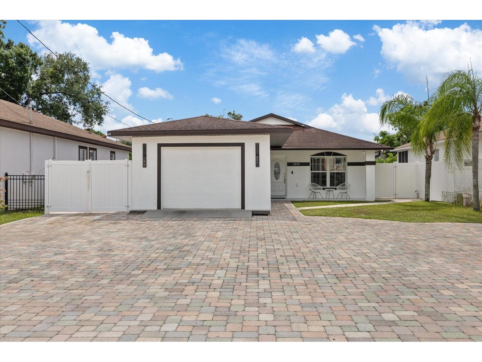6909 N Lois Avenue Tampa FL 33614 TB8523887 image1