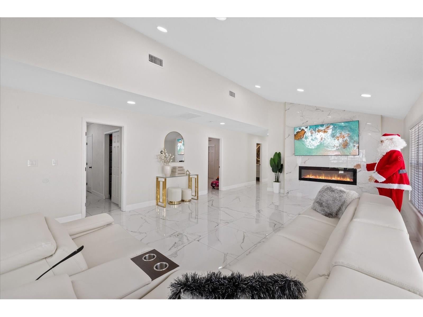 6909 N Lois Avenue Tampa FL 33614 TB8523887 image11