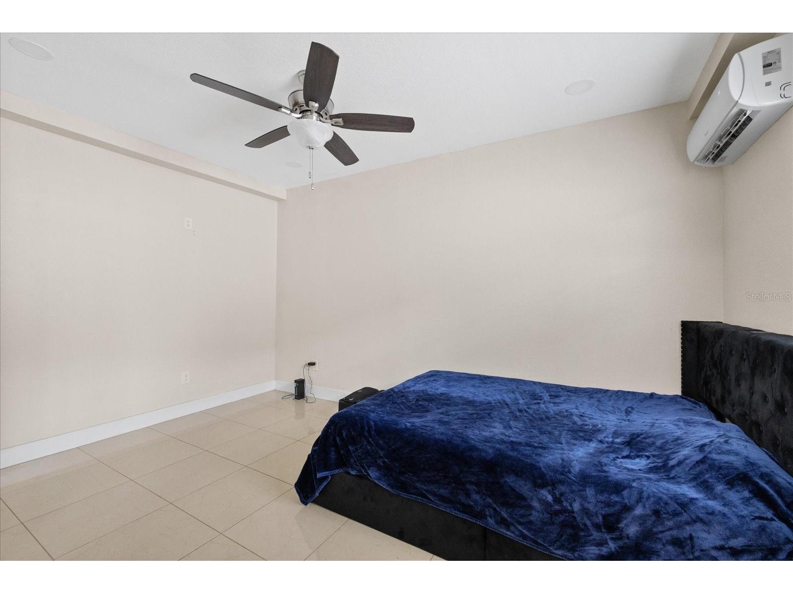 6909 N Lois Avenue Tampa FL 33614 TB8523887 image50