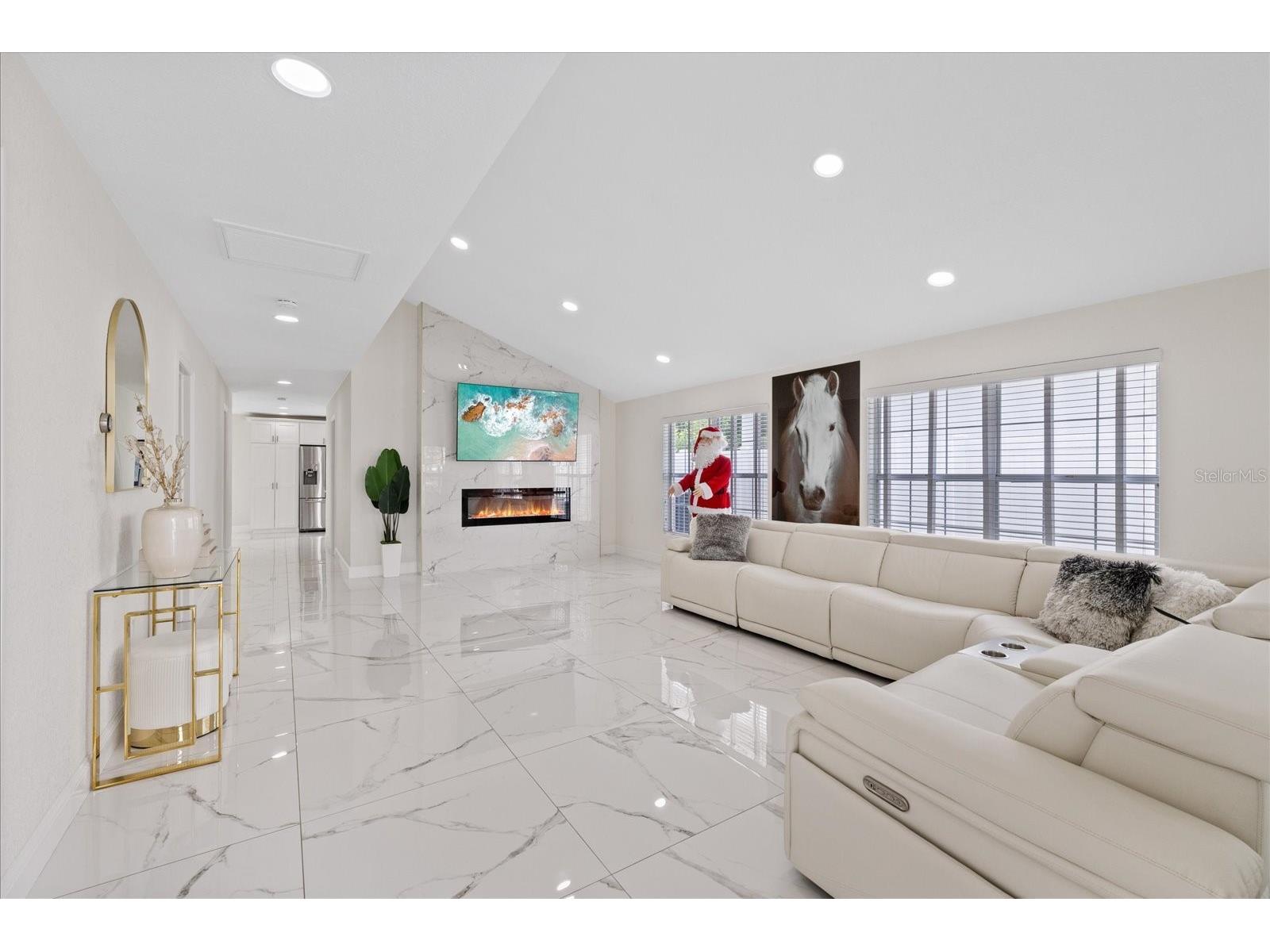 6909 N Lois Avenue Tampa FL 33614 TB8523887 image9