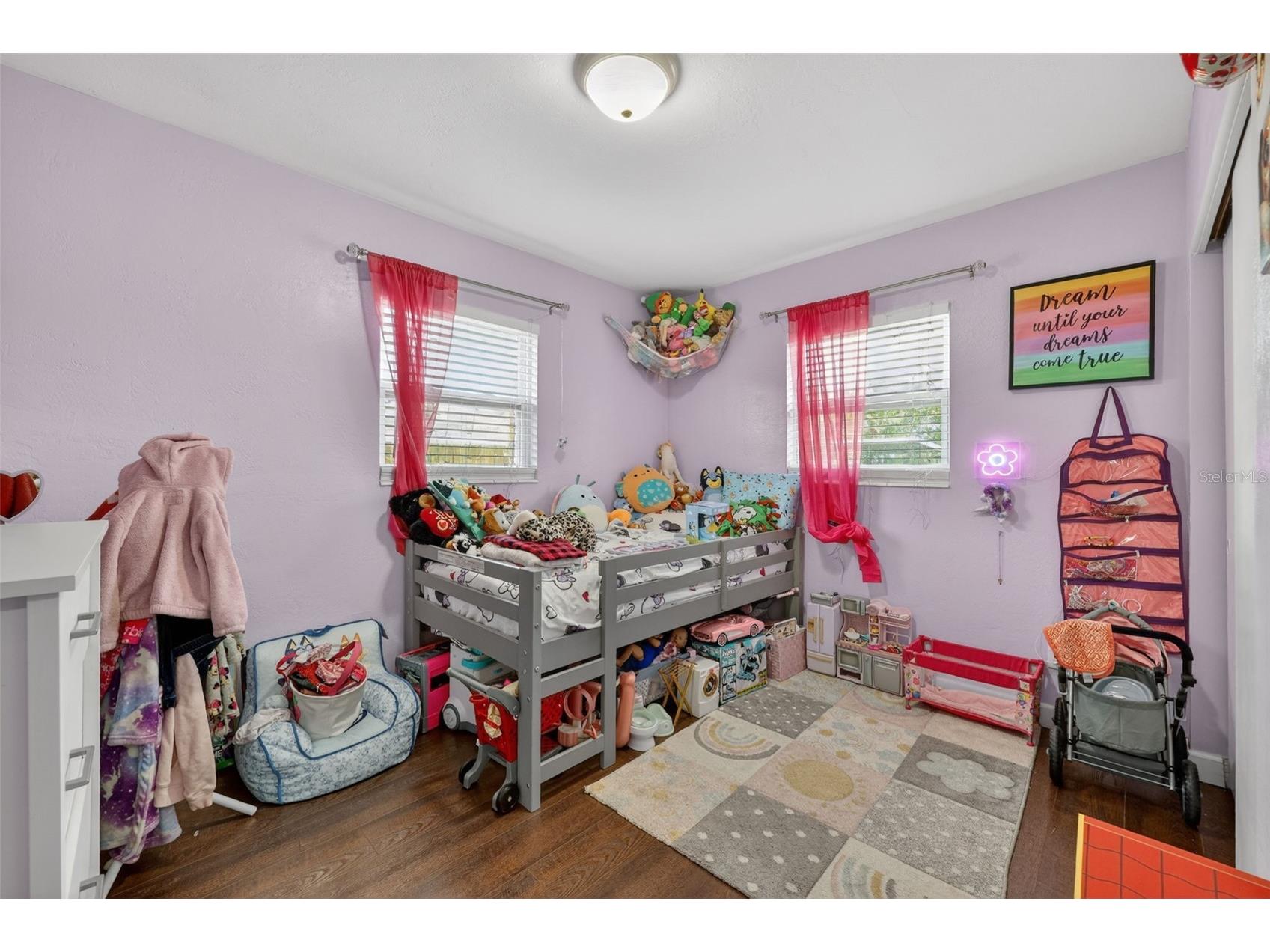691 72nd Avenue N Saint Petersburg FL 33702 TB8507945 image23