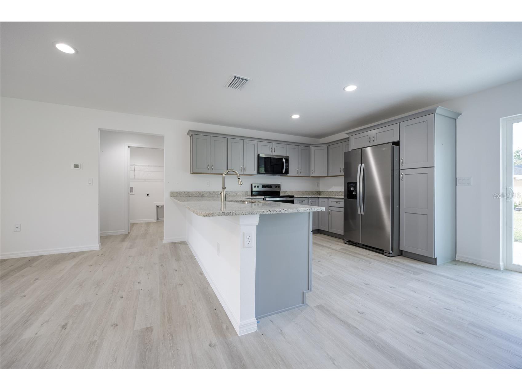 691 E Country Club Drive Williston FL 32696 GC541844 image10