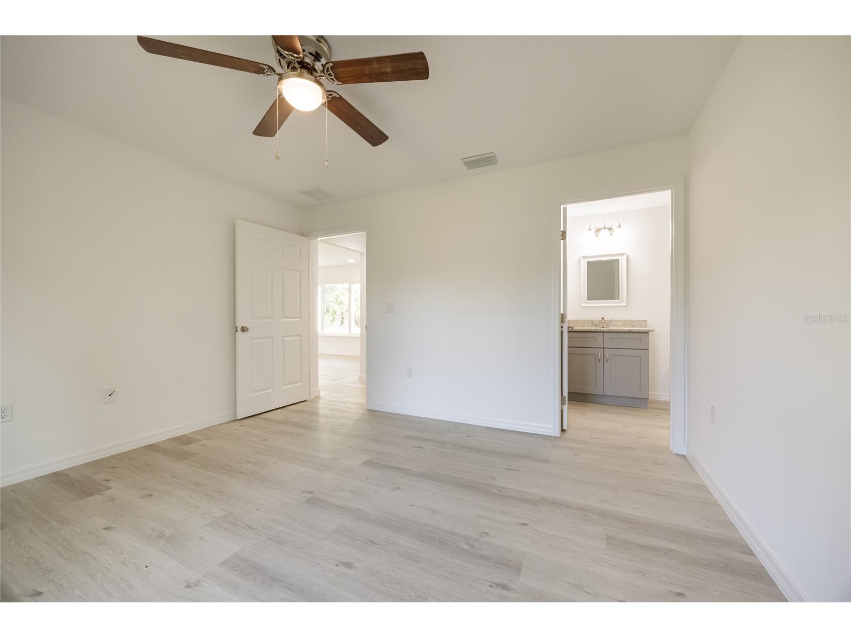 691 E Country Club Drive Williston FL 32696 GC541844 image31