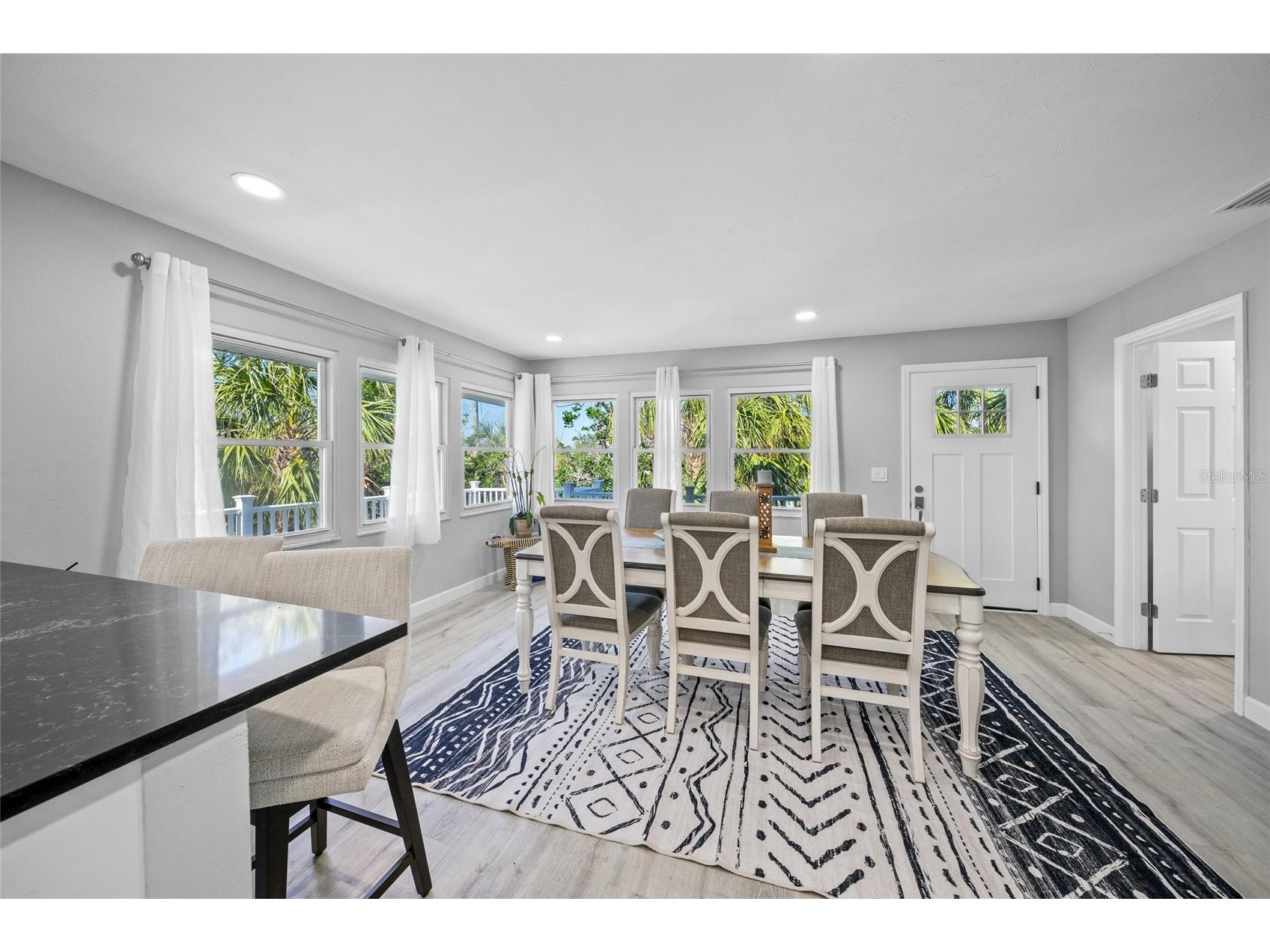 691 Gulf Bay Road Longboat Key FL 34228 - GULF OF MEXICO A4684077 image11