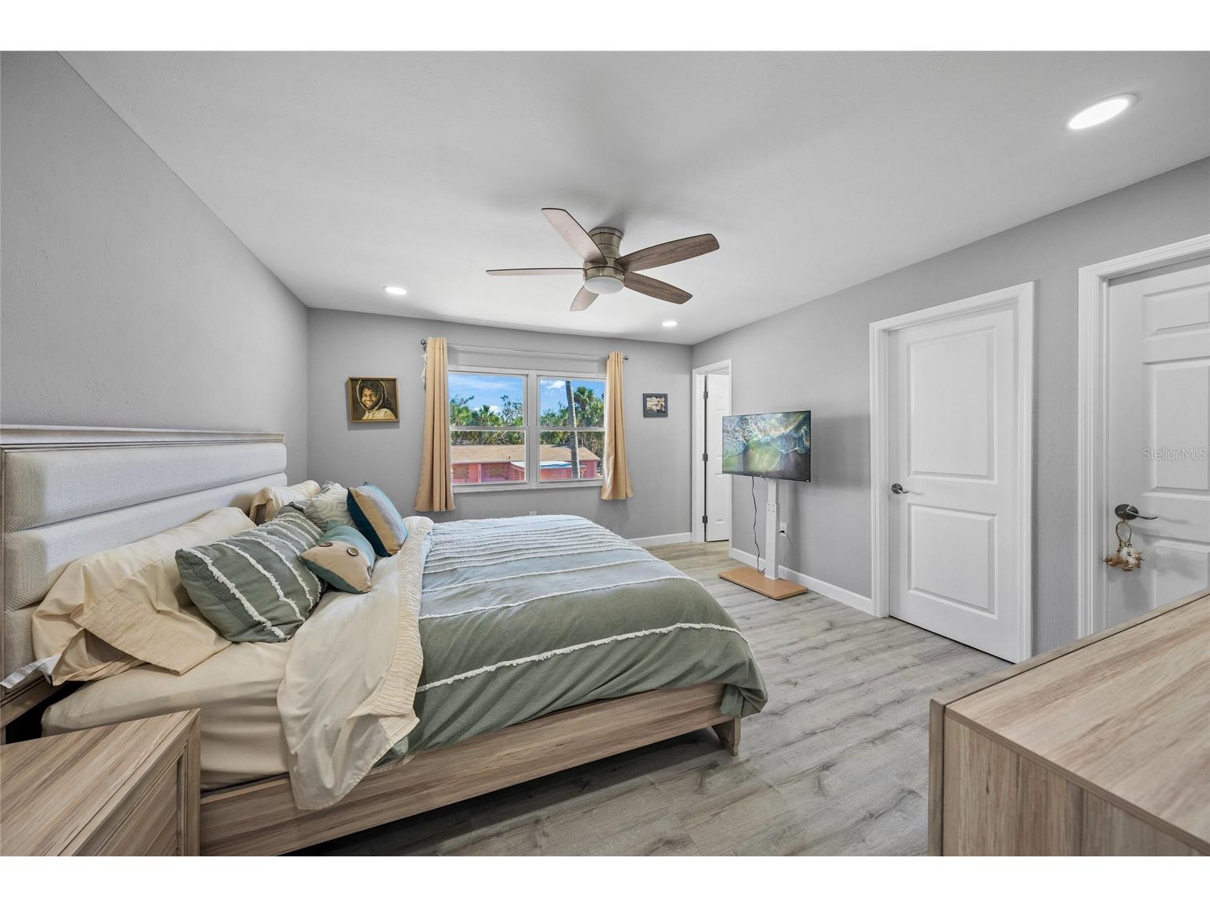 691 Gulf Bay Road Longboat Key FL 34228 - GULF OF MEXICO A4684077 image15