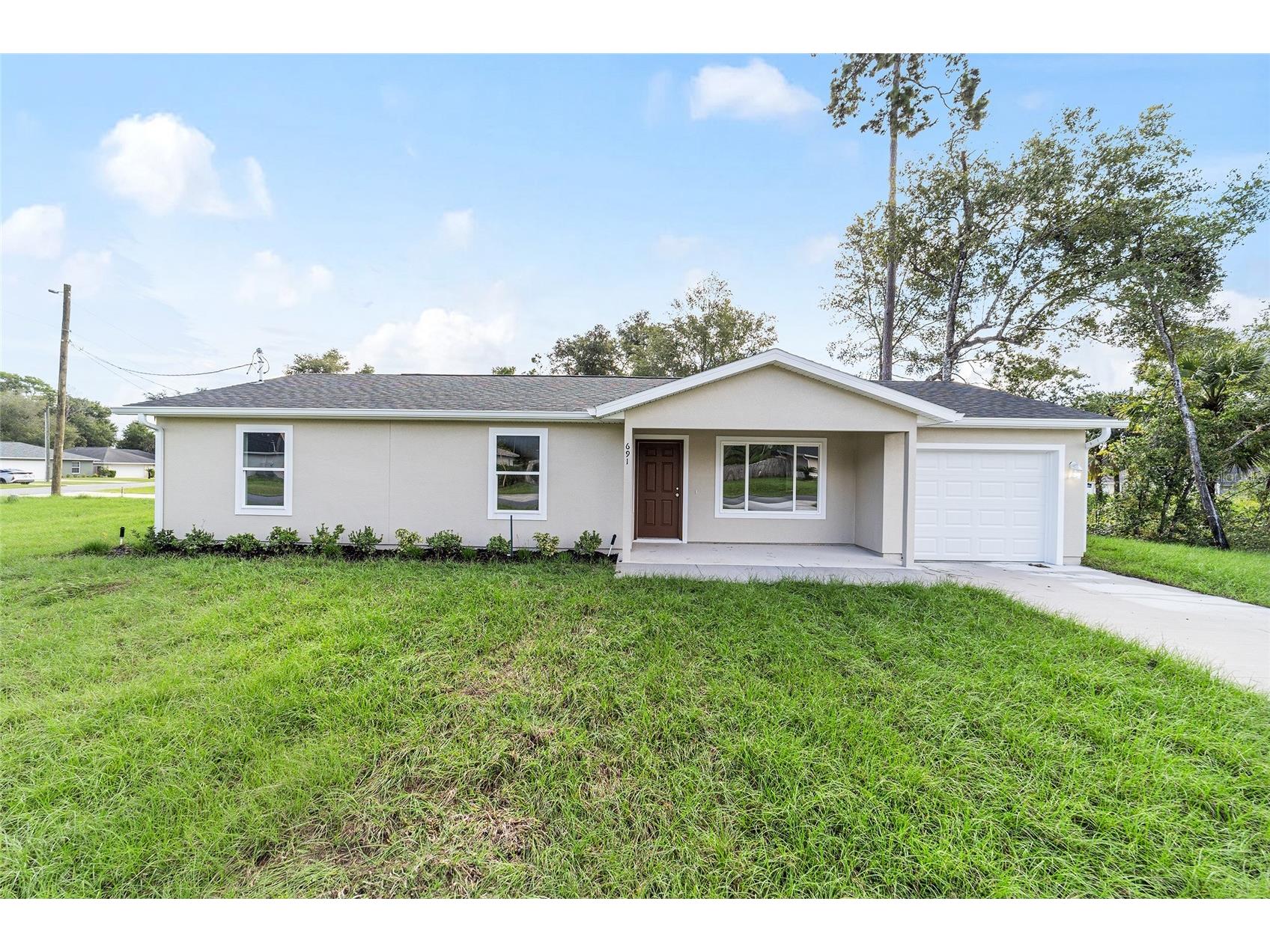 691 NE 130th Court Silver Springs FL 34488 OM717034 image1