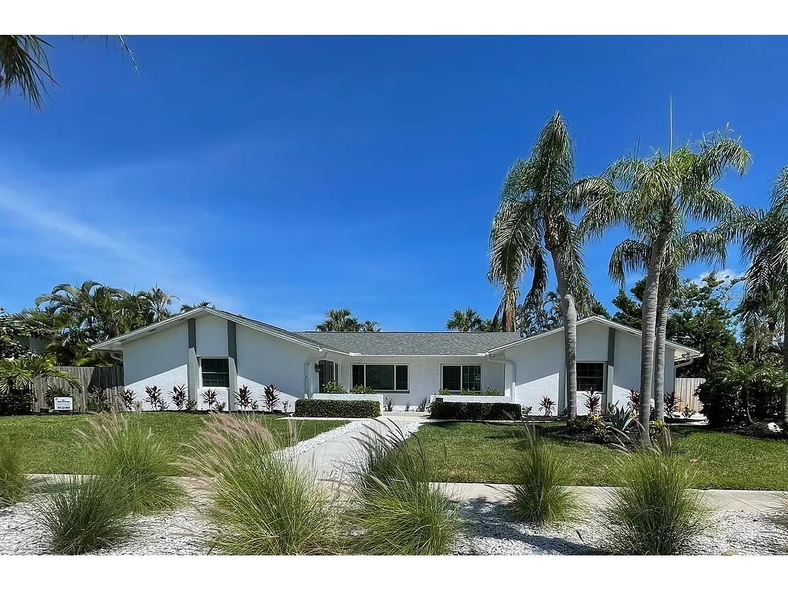 691 Russell Street Longboat Key FL 34228 A4699467 image1