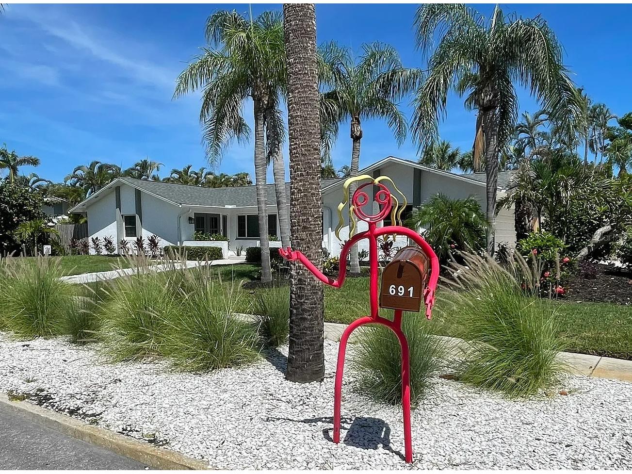 691 Russell Street Longboat Key FL 34228 A4699467 image2