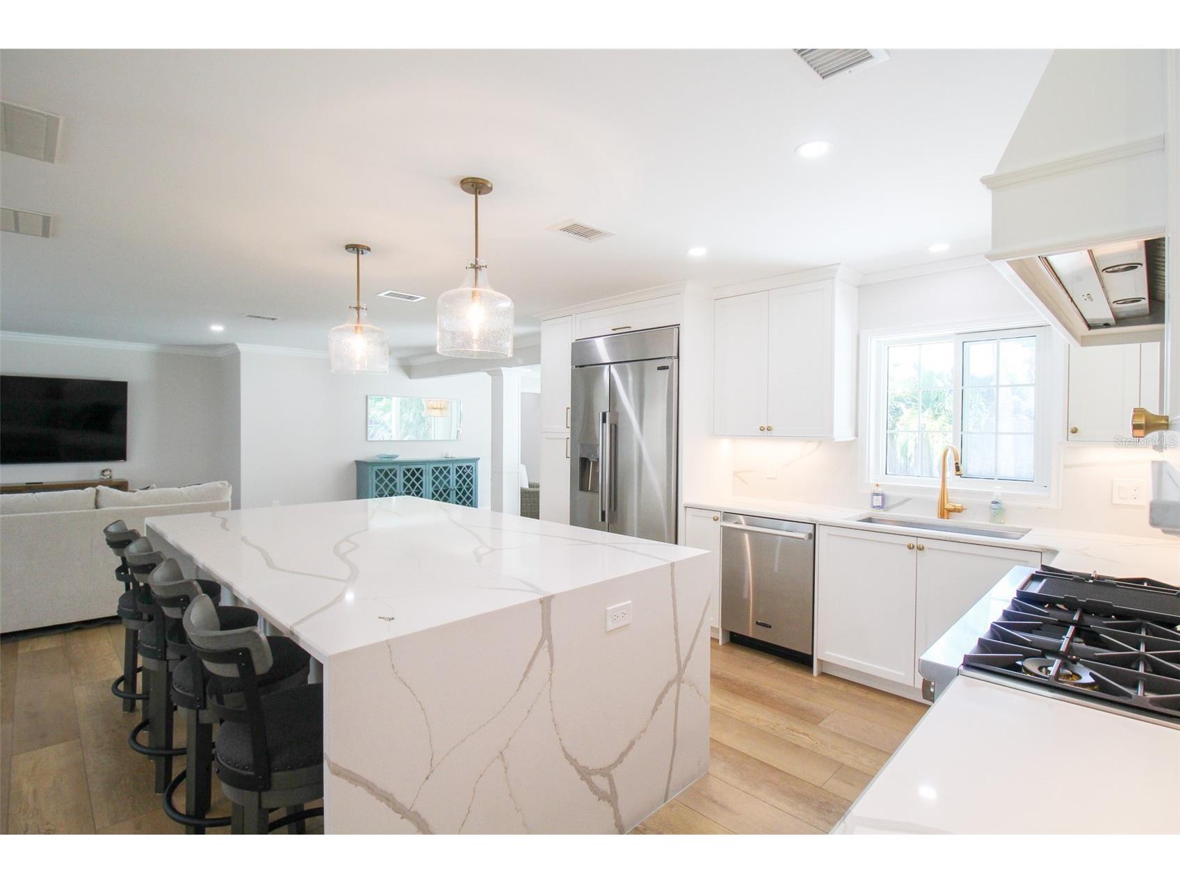 691 Russell Street Longboat Key FL 34228 A4699467 image28
