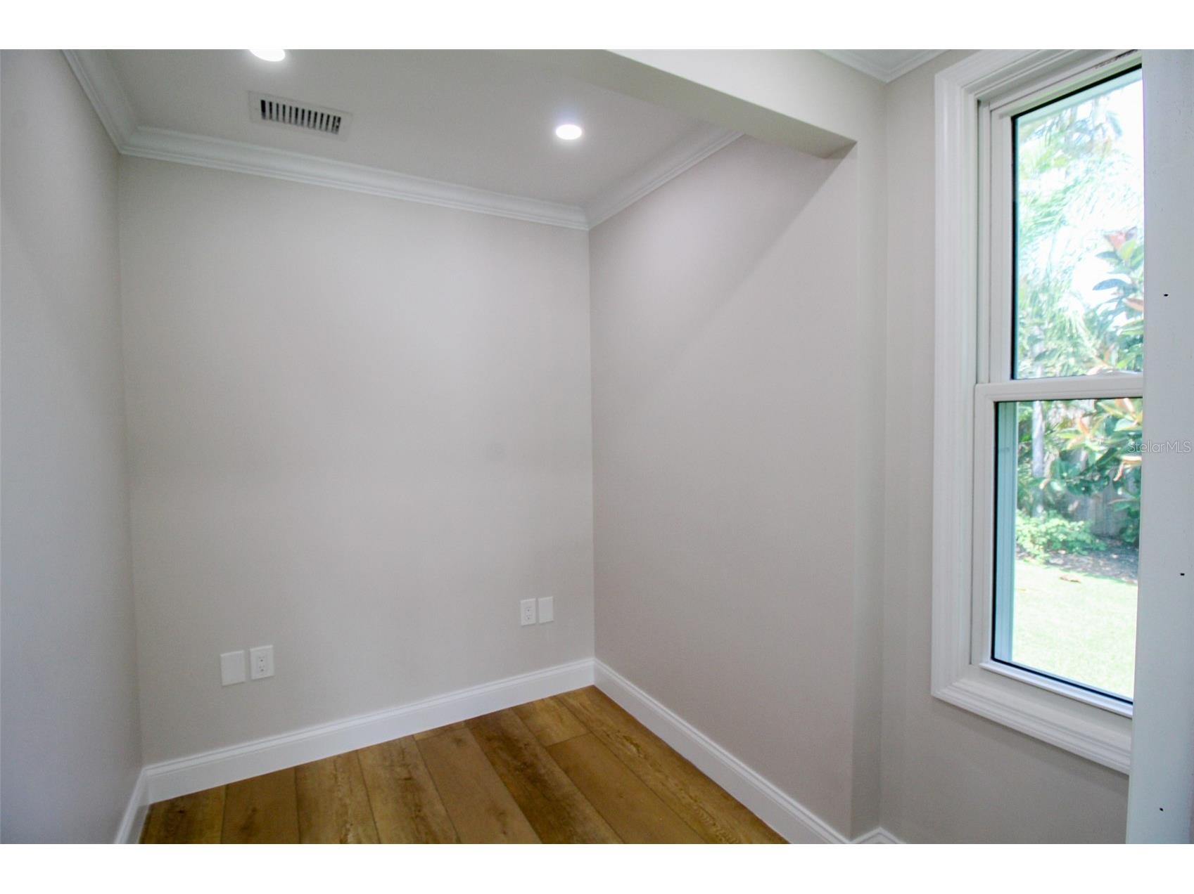 691 Russell Street Longboat Key FL 34228 A4699467 image34