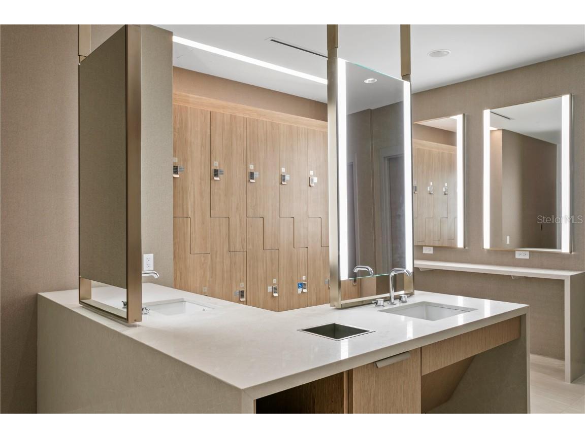 691 S Gulfview Boulevard #1011 Clearwater Beach FL 33767 U8197013 image9