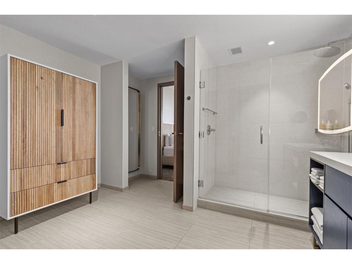 691 S Gulfview Boulevard #1211 Clearwater Beach FL 33767 TB8396107 image30