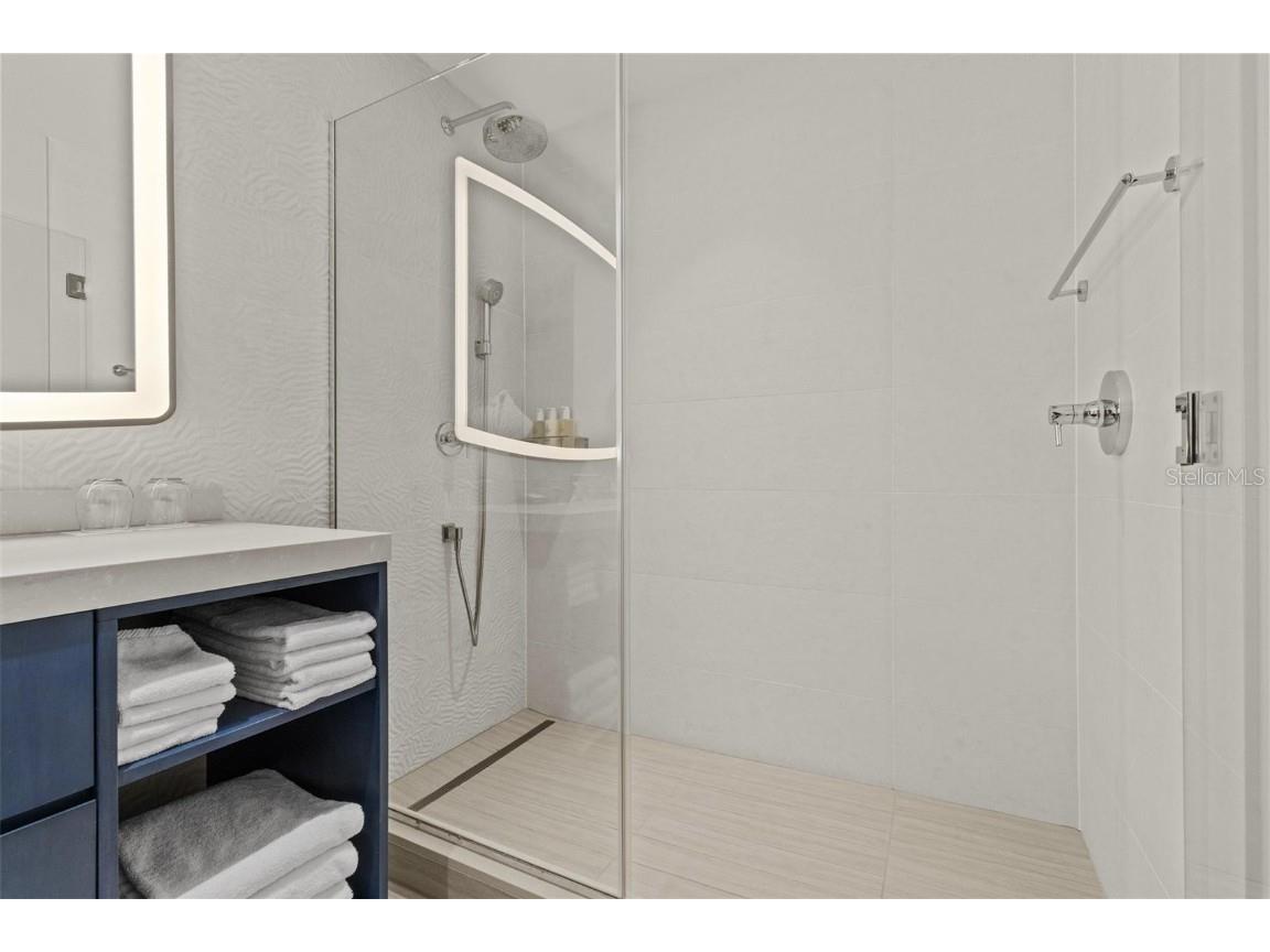 691 S Gulfview Boulevard #1211 Clearwater Beach FL 33767 TB8396107 image32