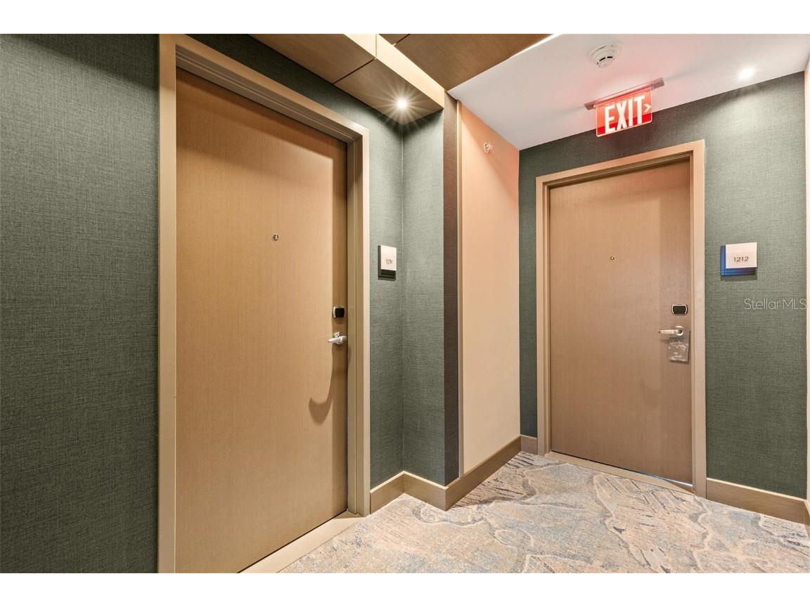 691 S Gulfview Boulevard #1211 Clearwater Beach FL 33767 TB8396107 image56