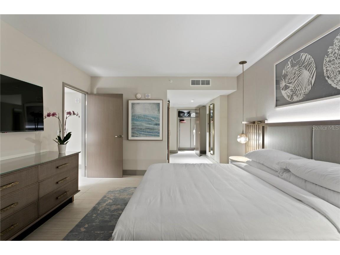 691 S Gulfview Boulevard #1212 Clearwater Beach FL 33767 U8168439 image6