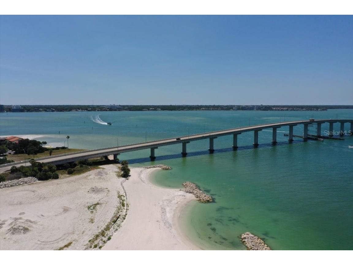 691 S Gulfview Boulevard #1408 Clearwater Beach FL 33767 U8166076 image1