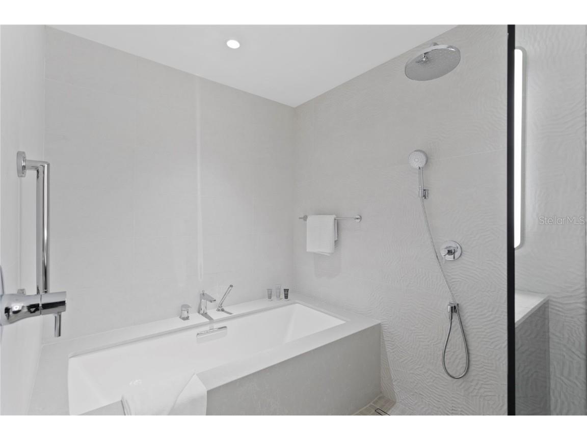 691 S Gulfview Boulevard #1408 Clearwater Beach FL 33767 U8166076 image23